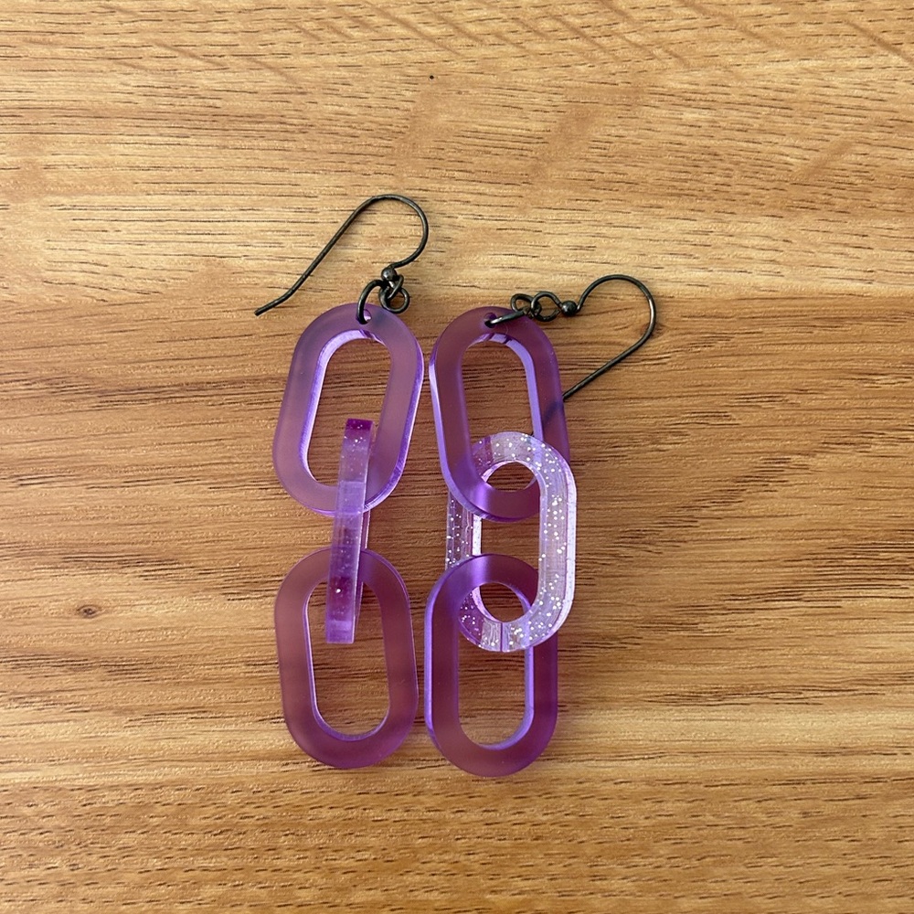 Kikay Amethyst Chains